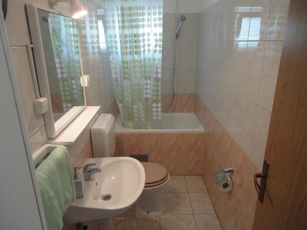 Vucic Apartments Hvar Town Exterior photo